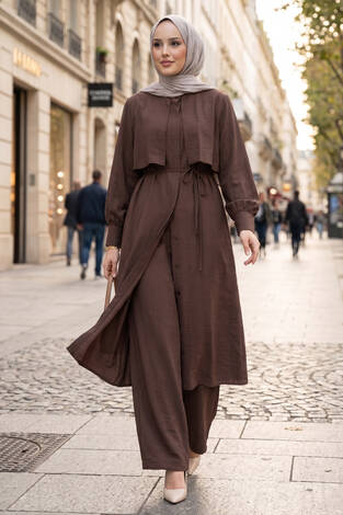 Aller Detaylı Pantolonlu İkili Takım Kahve