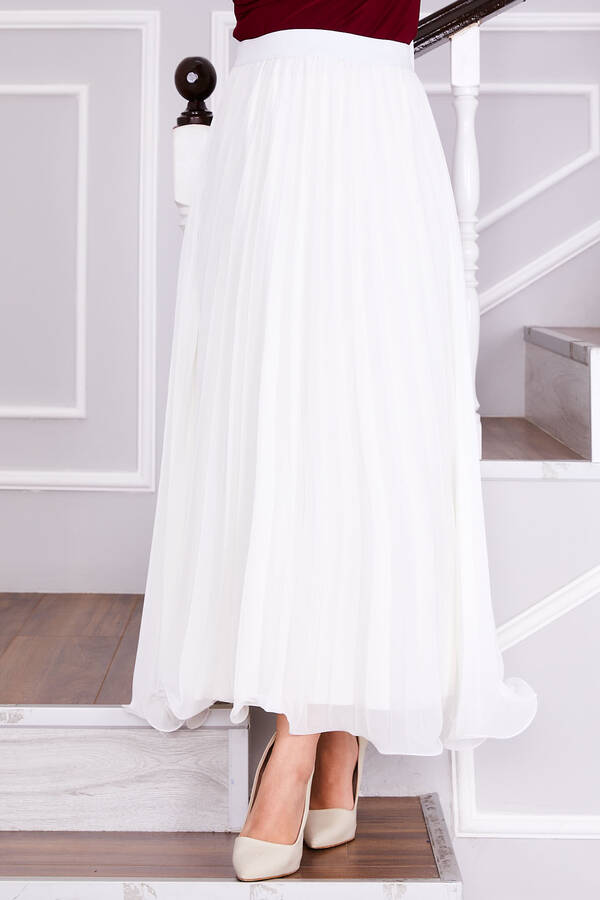 Kç - Altı Volanlı Piliseli Tesettür Etek Beyaz (1)