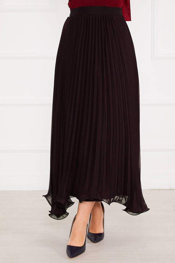 Kç - Altı Volanlı Piliseli Tesettür Etek Kahve (1) Kç - Altı Volanlı Piliseli Tesettür Etek Kahve (1)