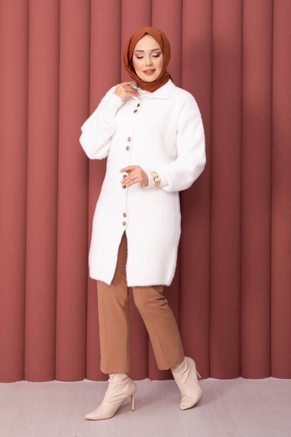 Kb - Gold Düğmeli Tesettür Angora Hırka Ekru