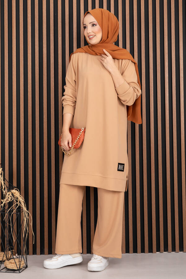 Arma Detaylı Spor İkili Tesettür Takım Camel - 3