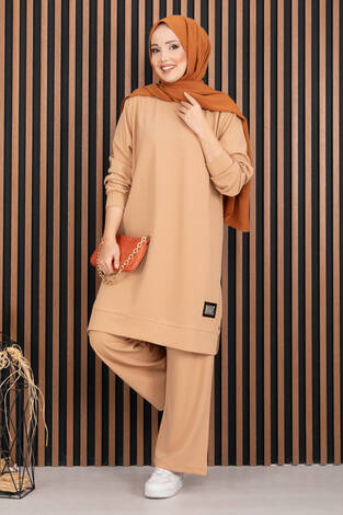 Arma Detaylı Spor İkili Tesettür Takım Camel - Thumbnail