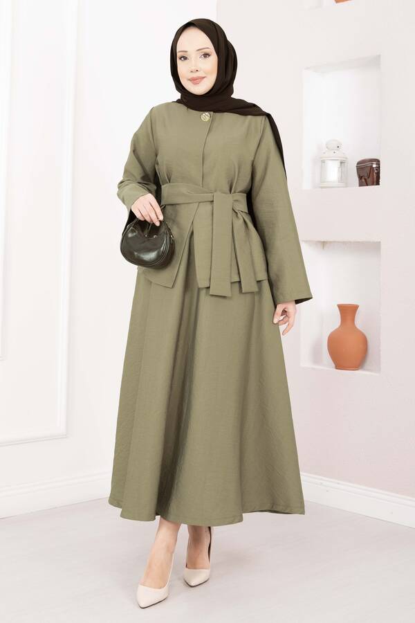 MD - Asimetrik Gold Düğmeli Kemerli Etek & Ceket Takım Haki