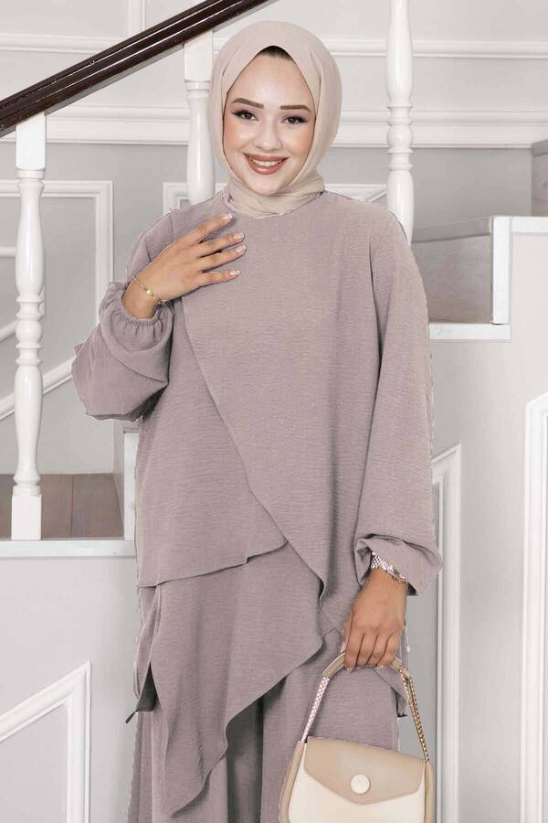 MD - Asimetrik Kesim Aerobin Tesettür İkili Takım Vizon (1) MD - Asimetrik Kesim Aerobin Tesettür İkili Takım Vizon (1)