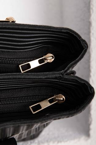 Aura Serisi Kol Çantası Siyah - Thumbnail