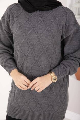 Baklava Desen Ponpon Detaylı Triko Kazak Antrasit - Thumbnail