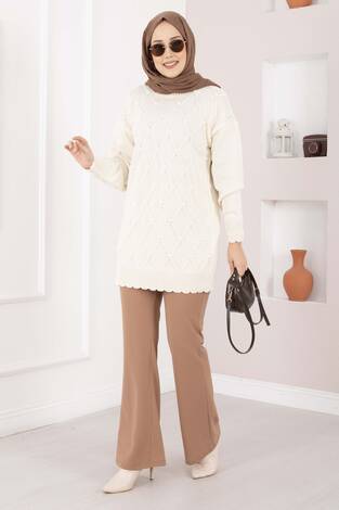 Baklava Desen Ponpon Detaylı Triko Kazak Ekru