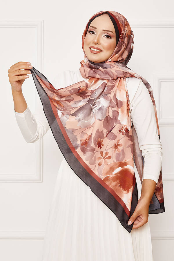 Batik Desen Çiçekli Tesettür Şal Kahve