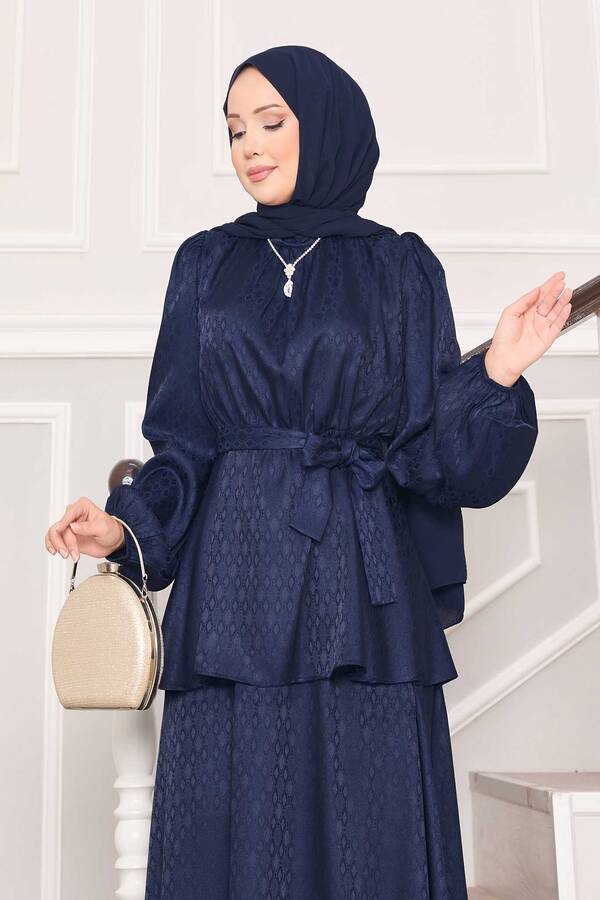 MD - Beli Büzgülü Desenli Jakarlı Tesettür Takım Lacivert (1)