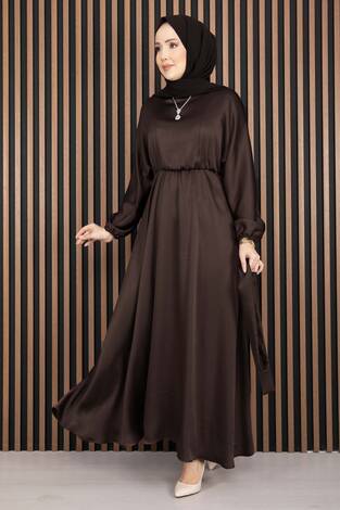 Beli Büzgülü Kuşaklı Tesettür Elbise Kahve - Thumbnail