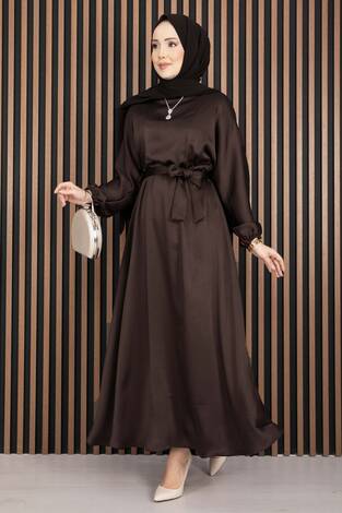 Beli Büzgülü Kuşaklı Tesettür Elbise Kahve - Thumbnail