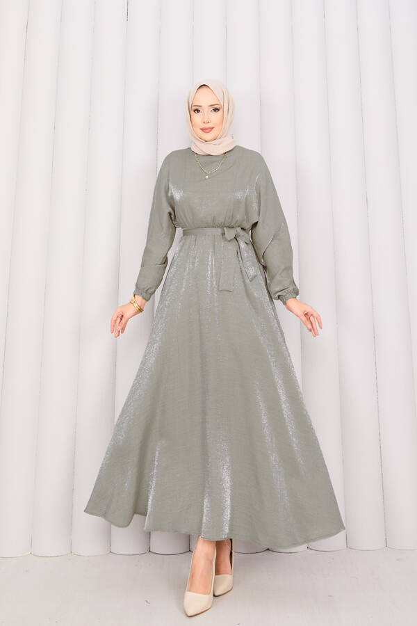 MD - Beli Büzgülü Seyyar Kuşaklı Yarasa Kol Tesettür Elbise Haki