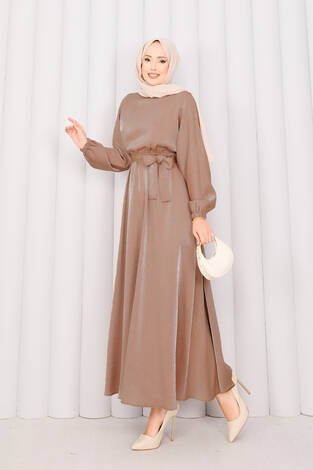 Beli Büzgülü Seyyar Kuşaklı Yarasa Kol Tesettür Elbise Taba - Thumbnail