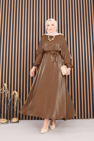 Beli Büzgülü Yarasa Kol Tesettür Elbise Taba - Thumbnail