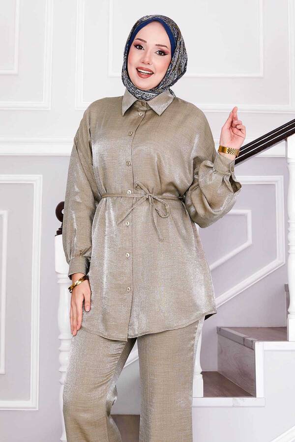 MD - Beli Seyyar Bağcıklı Pantolonlu İkili Takım Haki (1) MD - Beli Seyyar Bağcıklı Pantolonlu İkili Takım Haki (1)