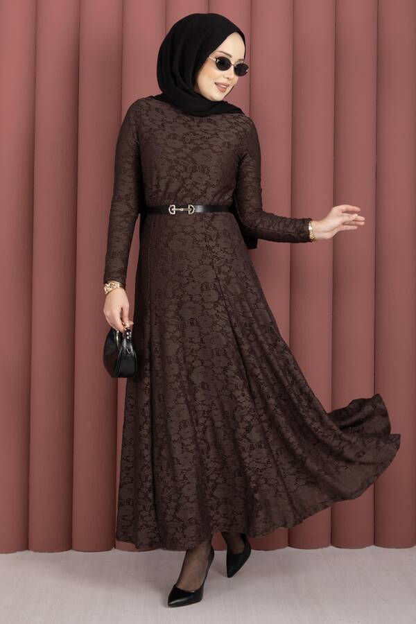 Efl - Bella Dantel Detaylı Kemerli Tesettür Elbise Kahve