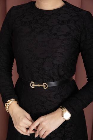 Bella Dantel Detaylı Kemerli Tesettür Elbise Siyah - Thumbnail