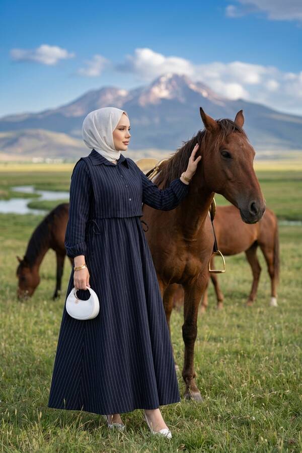 Tkm - Bolerolu Çizgili Elbise Takım Lacivert
