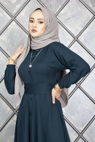 Boydan Düğmeli Kuşaklı Tesettür Elbise Petrol - Thumbnail