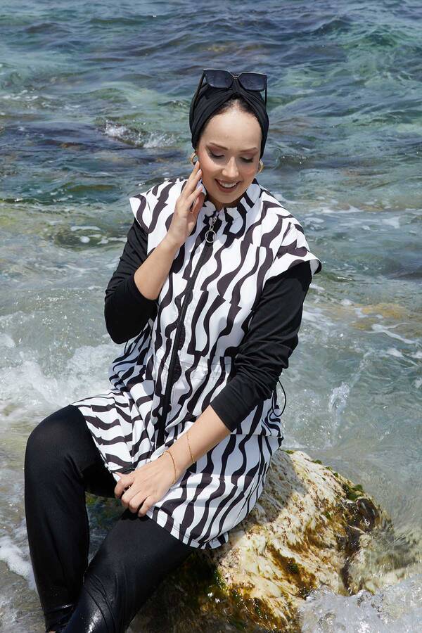 MD - Boydan Fermuarlı Beli Ayarlanabilir Tesettür Mayo -131 (1) MD - Boydan Fermuarlı Beli Ayarlanabilir Tesettür Mayo -131 (1)