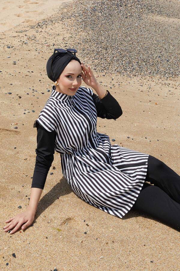 MD - Boydan Fermuarlı Beli Ayarlanabilir Tesettür Mayo -132 (1) MD - Boydan Fermuarlı Beli Ayarlanabilir Tesettür Mayo -132 (1)