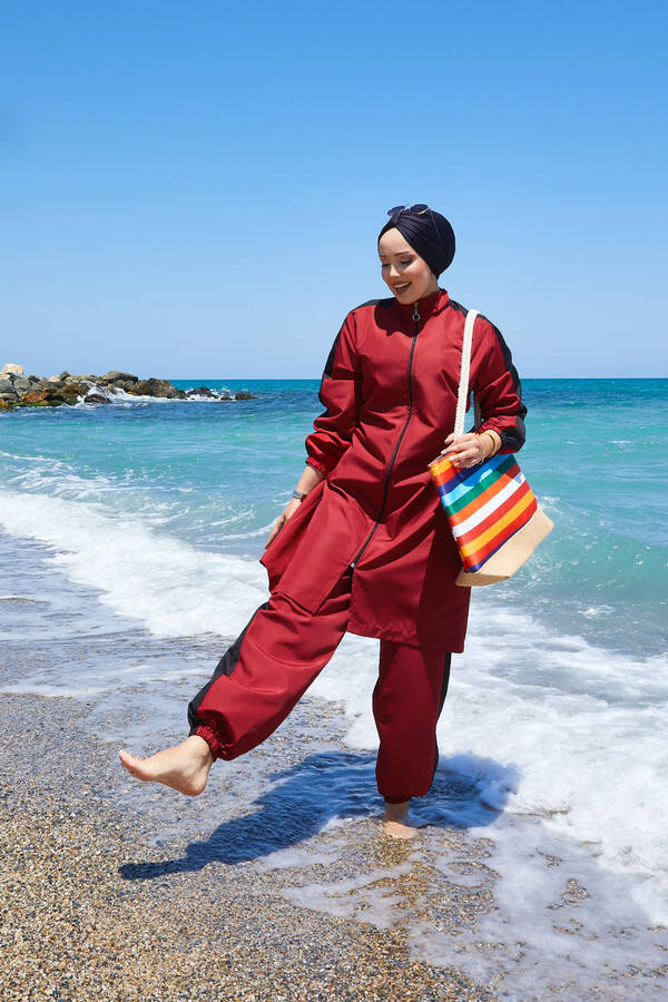 Boydan Fermuarlı Garnili Tesettür Mayo Bordo Boydan Fermuarlı Garnili Tesettür Mayo Bordo