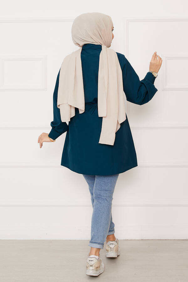 Boydan Gizli Düğmeli Pile Detaylı Tesettür Gömlek Petrol - 5