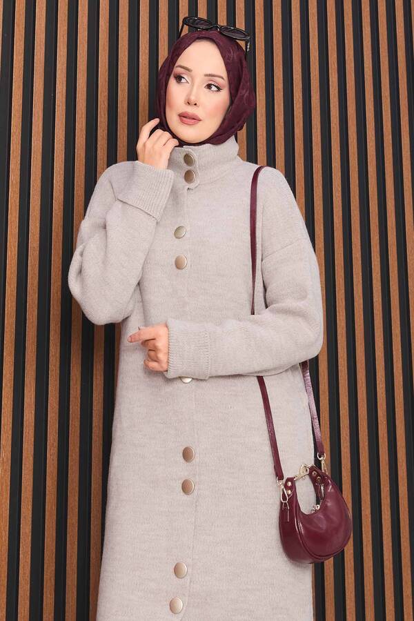 RAF - Boydan Gold Düğmeli Tesettür Triko Hırka Taş (1)