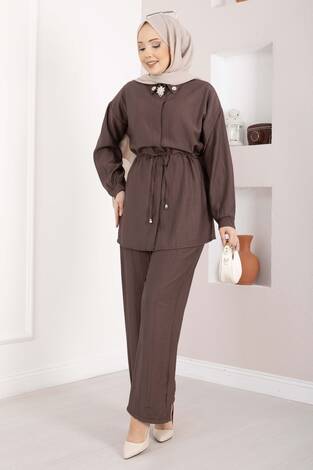 Broş Detaylı Beli Tünelli Tunik Takım Kahve