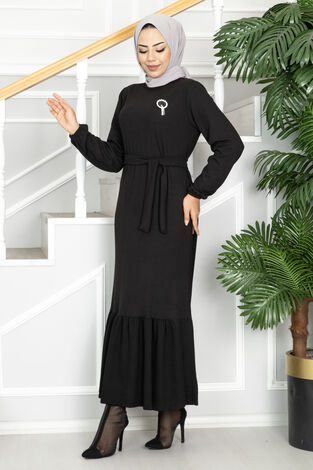 Broşlu Eteği Fırfırlı Tesettür Elbise Siyah - Thumbnail