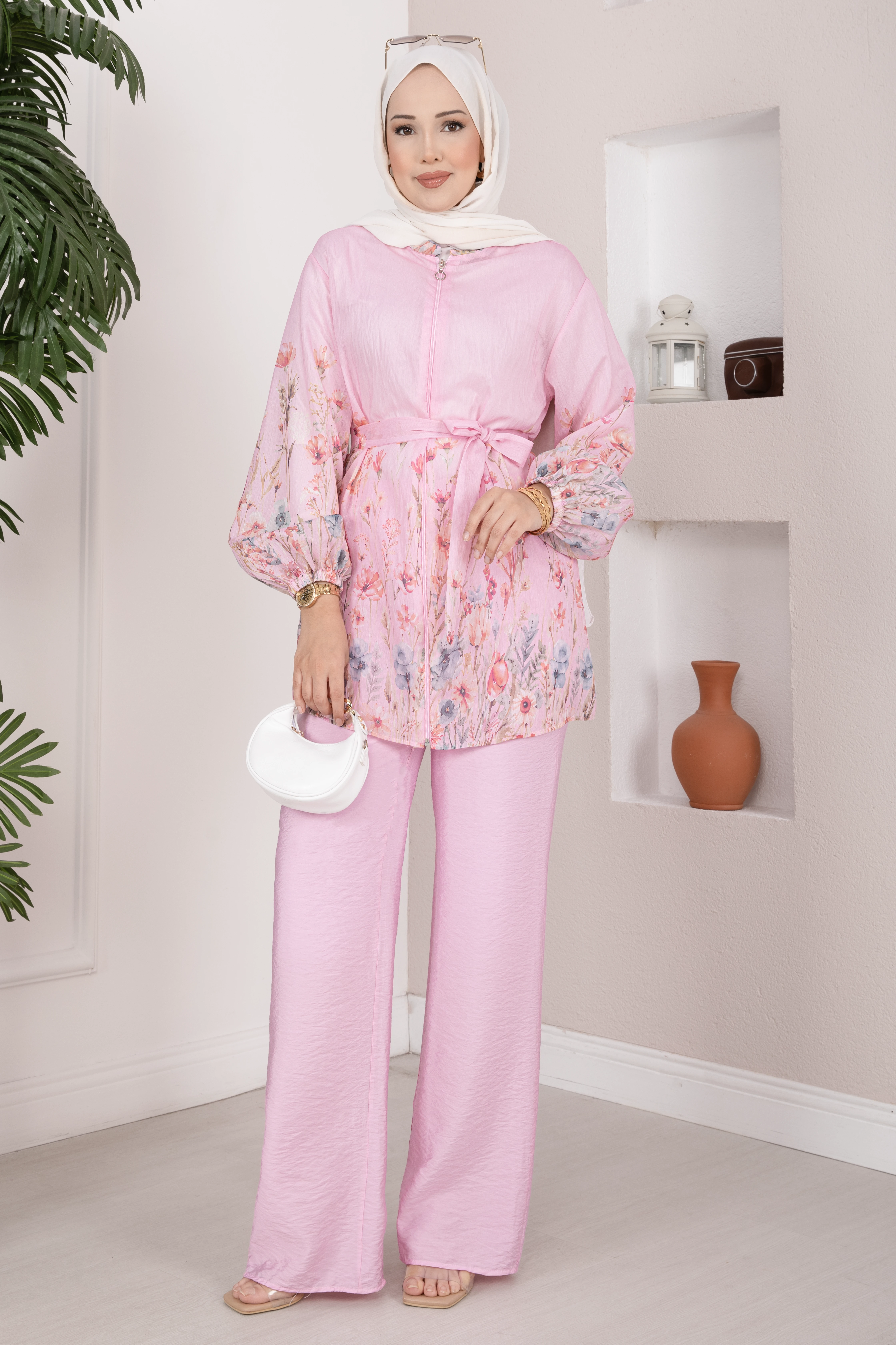 Çiçek Desen Kuşaklı Tunik Pantolon Takım Pembe - Thumbnail