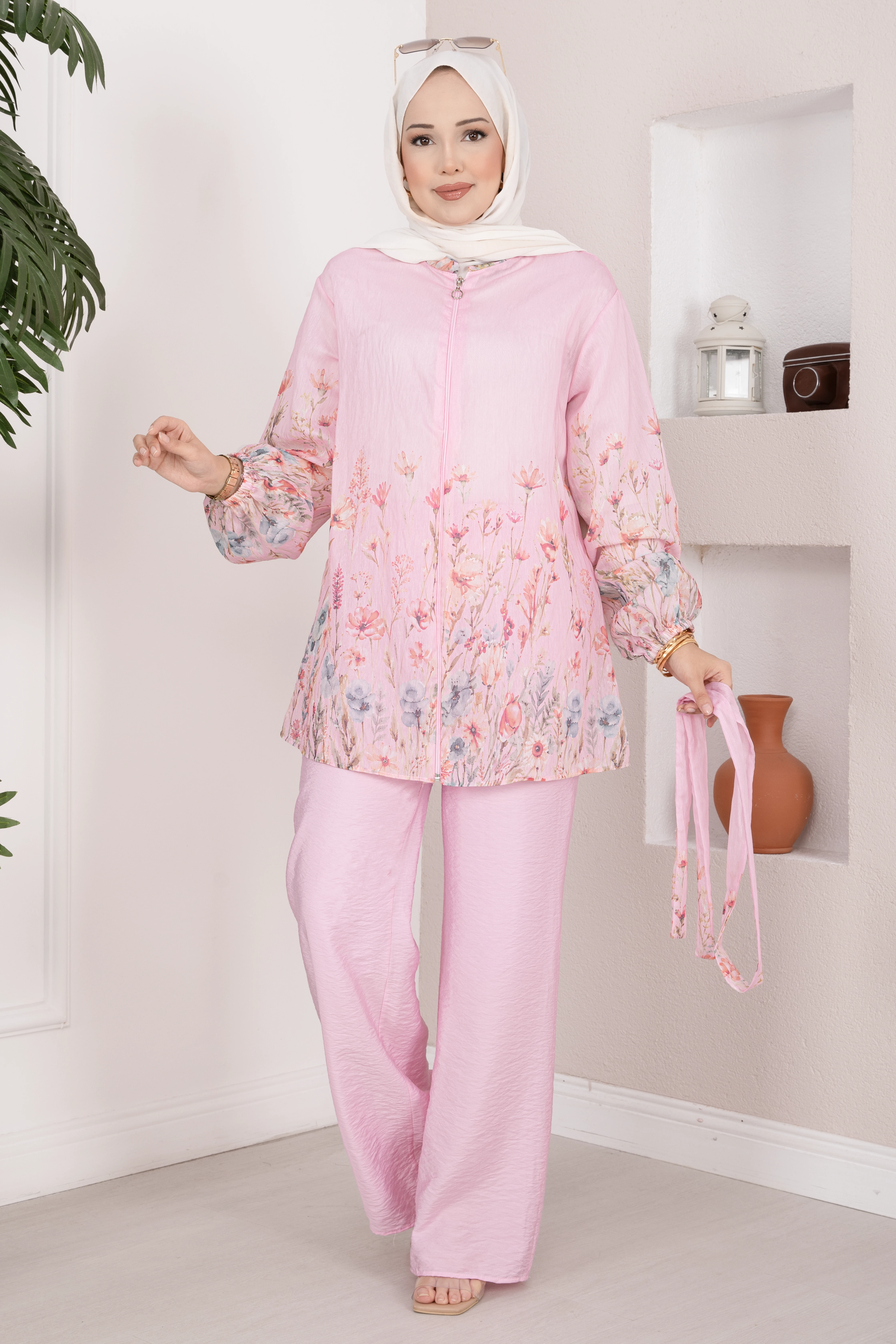 Çiçek Desen Kuşaklı Tunik Pantolon Takım Pembe - Thumbnail