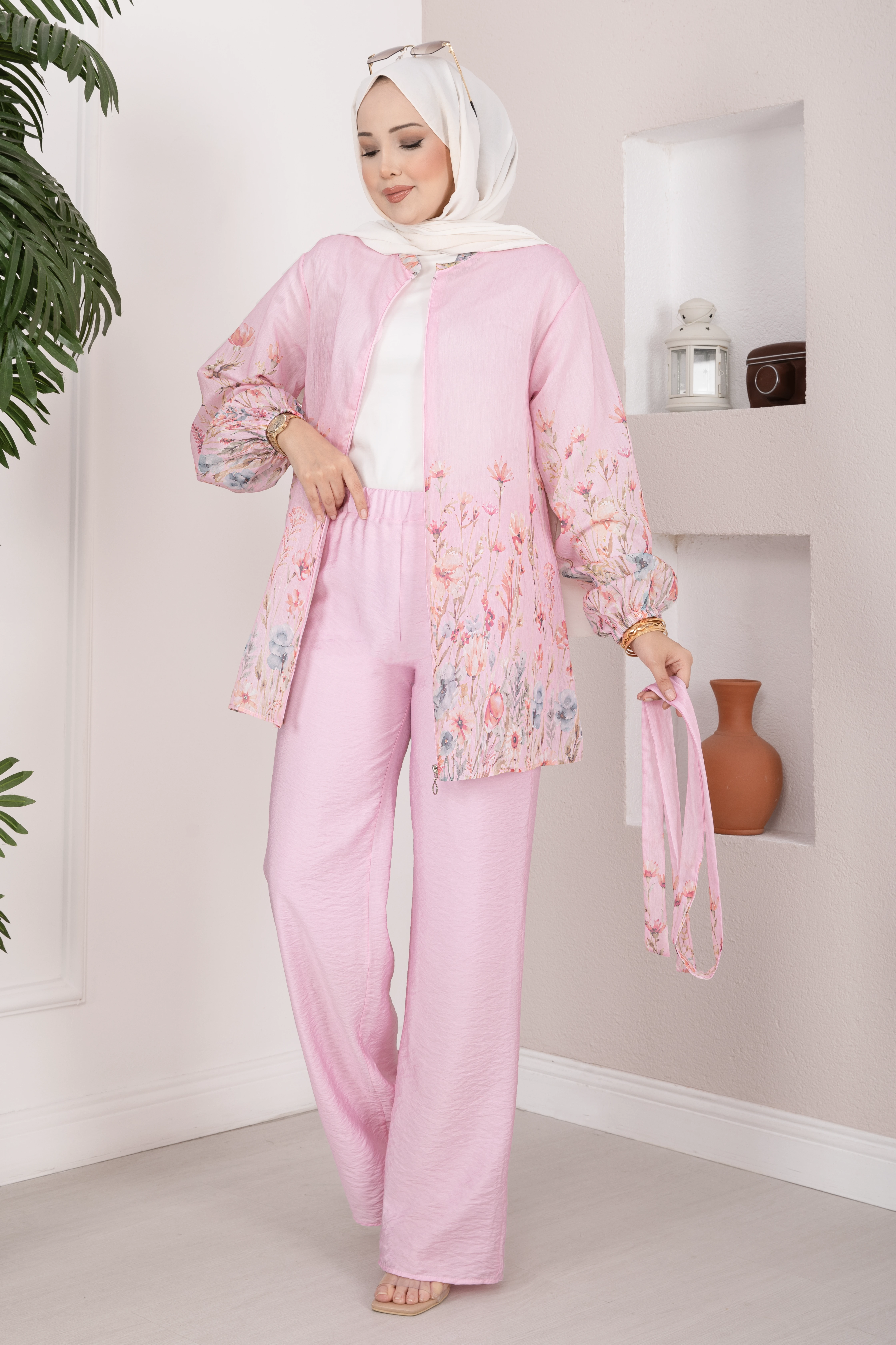 Çiçek Desen Kuşaklı Tunik Pantolon Takım Pembe - Thumbnail