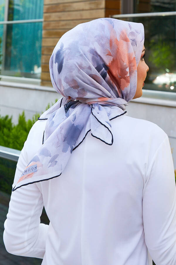 Msc - Çiçek Desenli Eşarp Gri (1) Msc - Çiçek Desenli Eşarp Gri (1)
