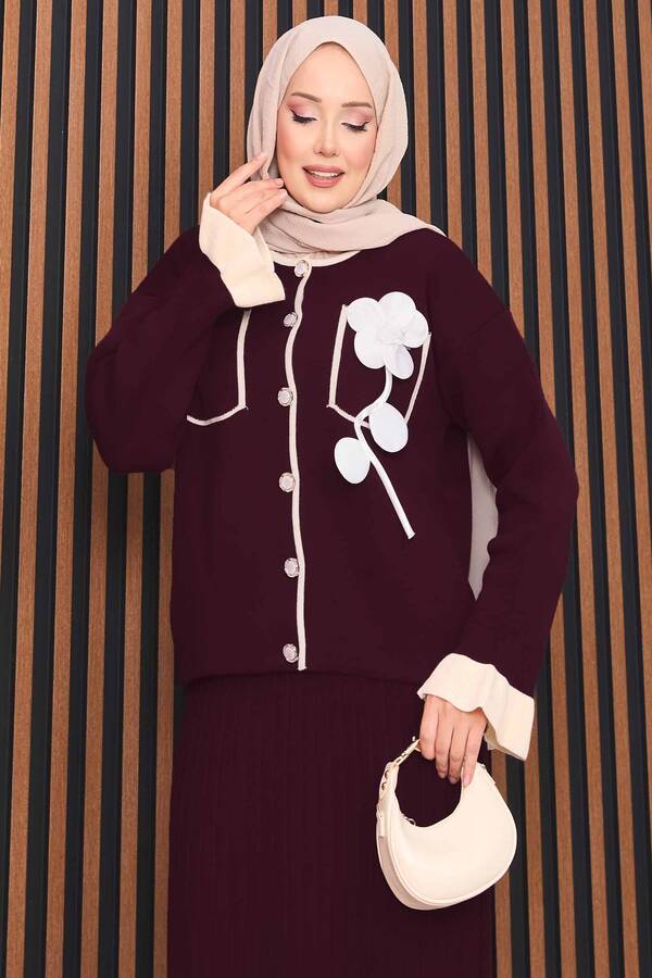 Frx - Çiçek Detaylı Sedef Düğmeli Tesettür Triko Takım Bordo (1)