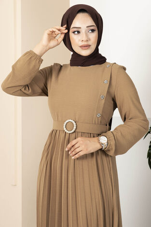 Çiçek Taşlı Piliseli Tesettür Elbise Camel - Thumbnail