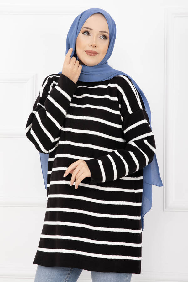 RAF - Çizgili Oversize Triko Kazak Siyah (1)