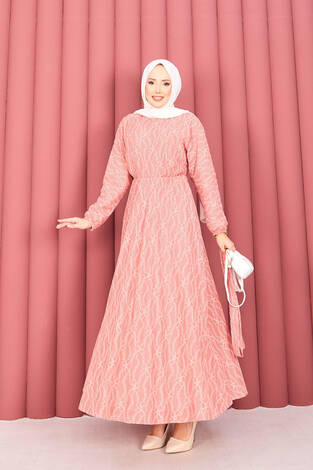 Dantel Dokulu Seyyar Kuşaklı Tesettür Elbise Pudra - Thumbnail
