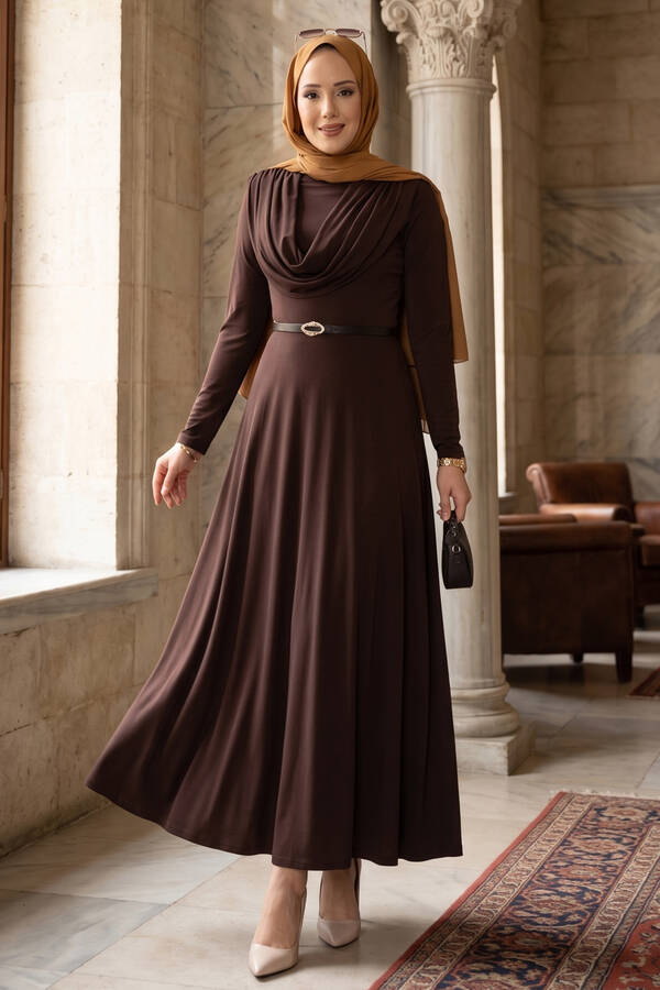 MD - Degaje Yaka Beli Kemerli Sandy Elbise Kahve