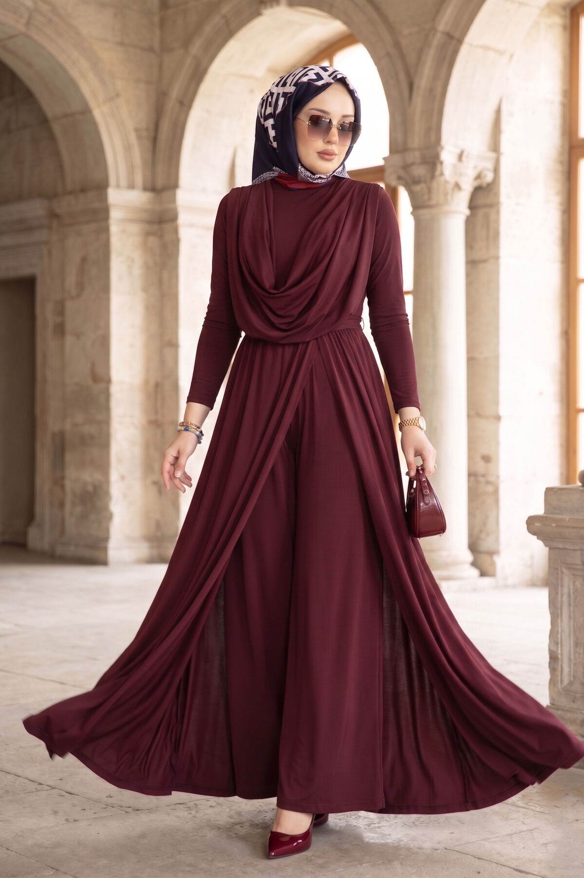 Degaje Yakalı Beli Kuşaklı Etekli Tulum Bordo