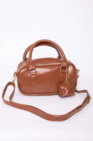 Deri Görünümlü Fermuarlı El Ve Omuz Çantası Taba - Thumbnail