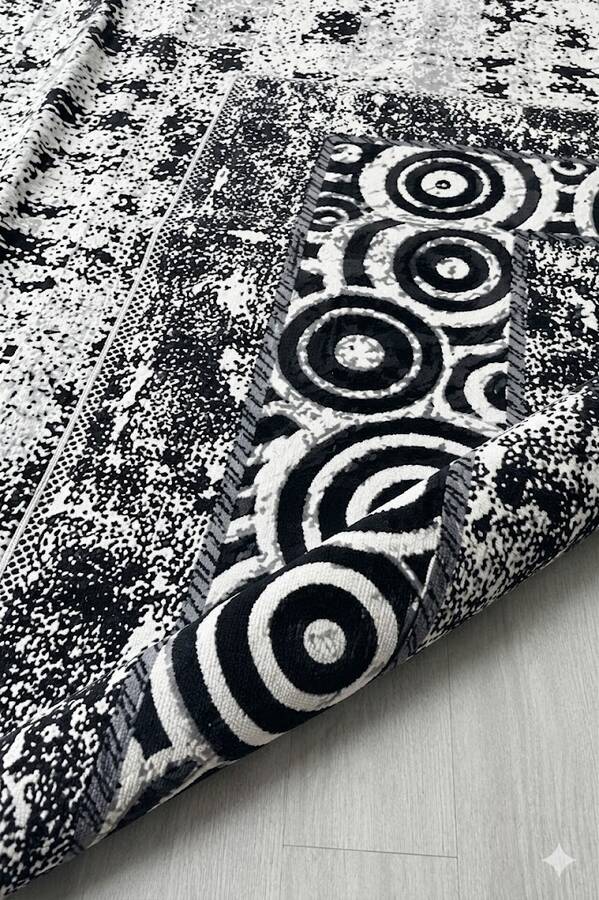 Hby - Desenli Çift Taraflı Kilim Siyah (1)