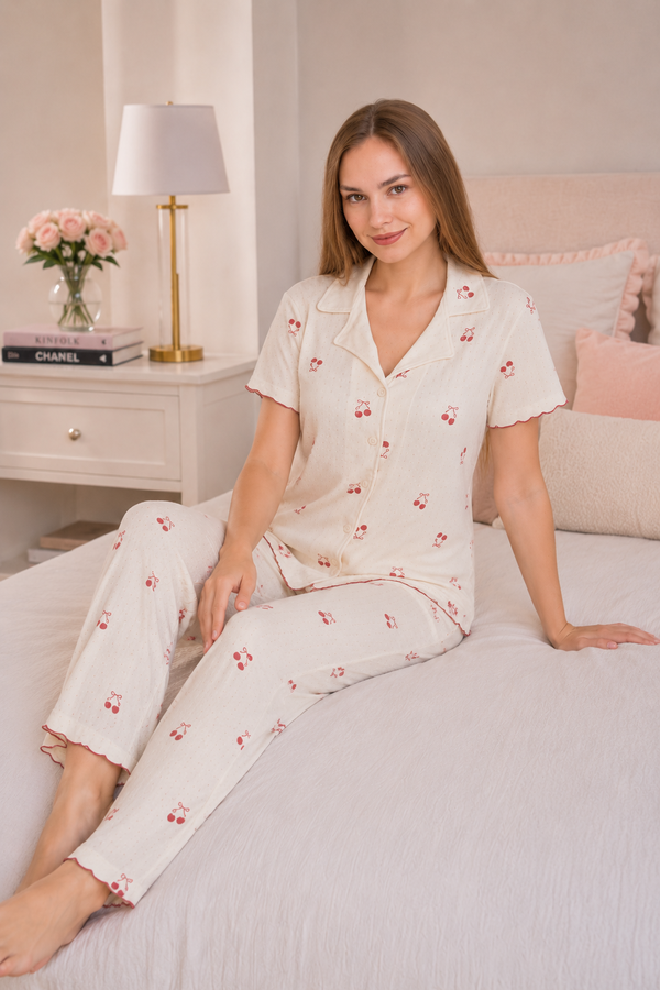 TK - Desenli Düğmeli Pijama Takımı Krem