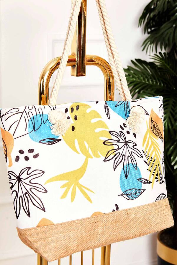 Dmç - Desenli Hasır Detaylı Plaj Çantası -131 (1) Dmç - Desenli Hasır Detaylı Plaj Çantası -131 (1)