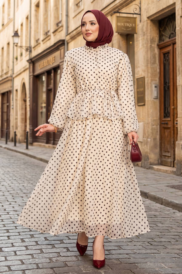 Svs - Eteği Fırfırlı Puantiyeli Bluz Etek Takım Krem