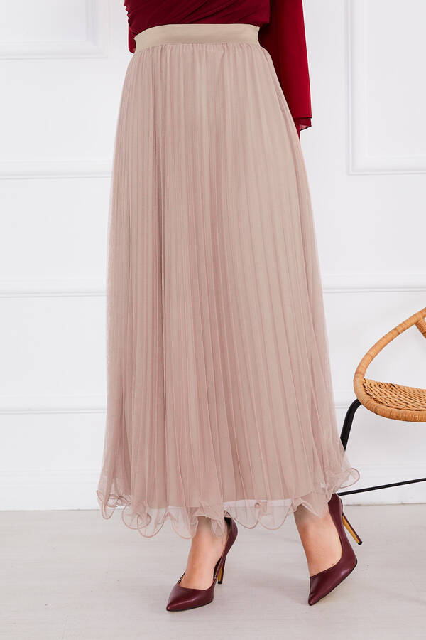 Kç - Eteği Volanlı Tesettür Tül Etek Bej (1) Kç - Eteği Volanlı Tesettür Tül Etek Bej (1)