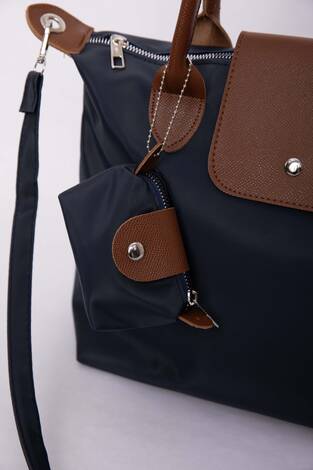 Fermuarlı Kapaklı El & Omuz Çantası Lacivert - Thumbnail