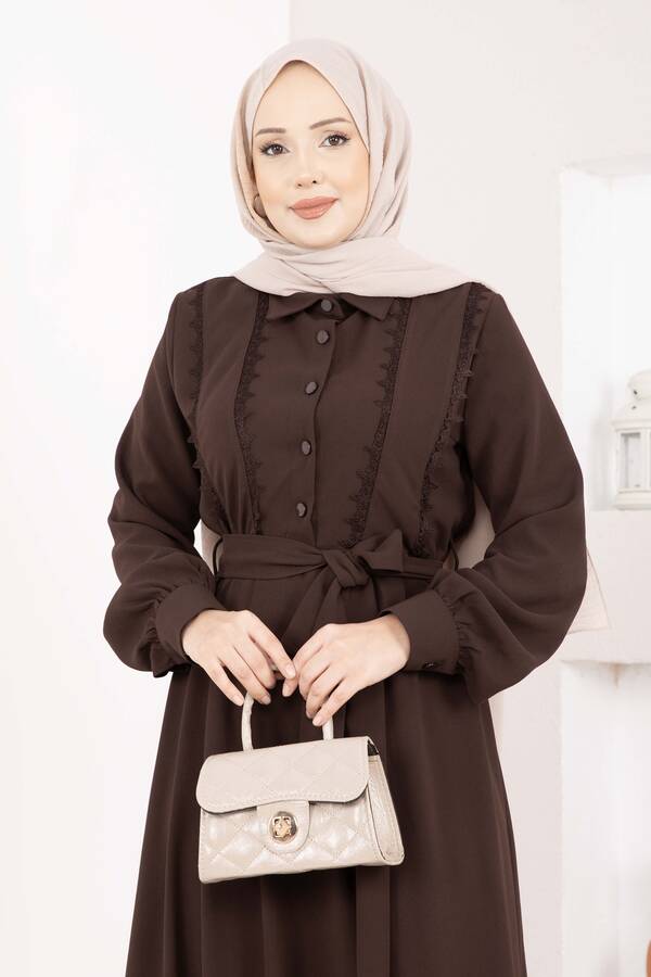 Asm - Fisto Detaylı Kuşaklı Tesettür Elbise Kahve (1)