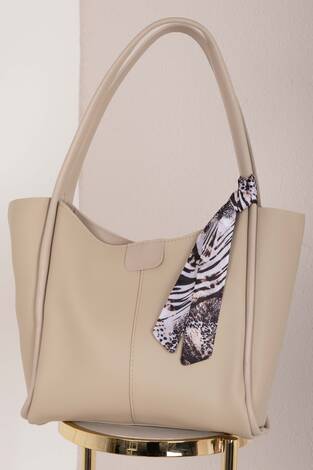 Fular Detaylı Kol Çantası -10