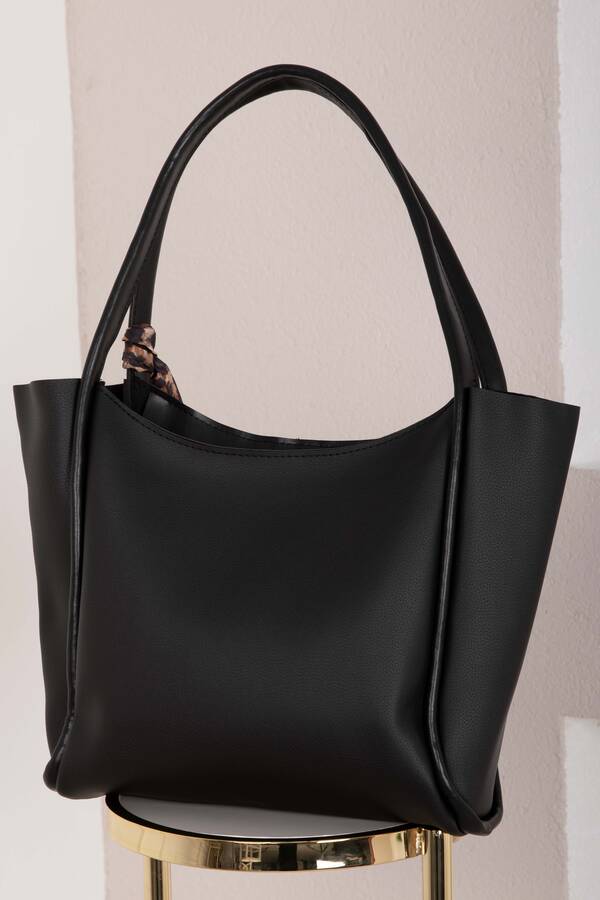 Dmç - Fular Detaylı Kol Çantası -3 (1)